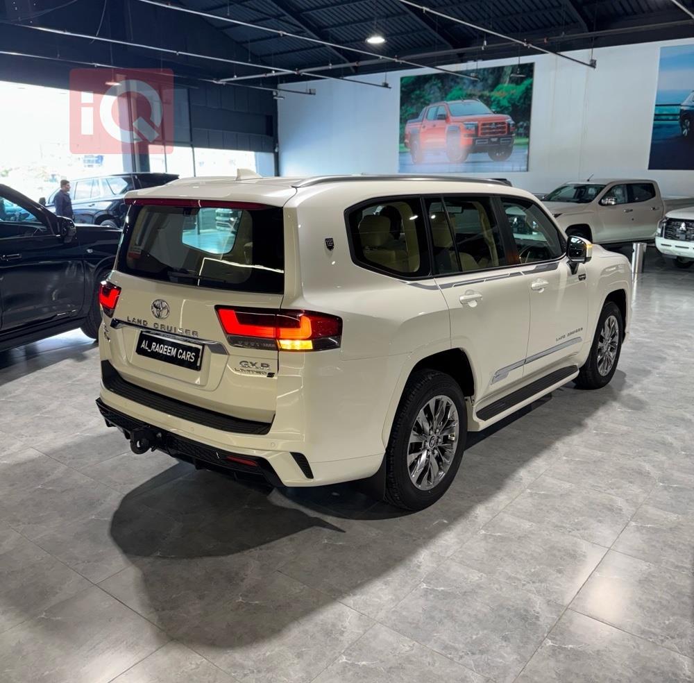 تويوتا لاندكروزر